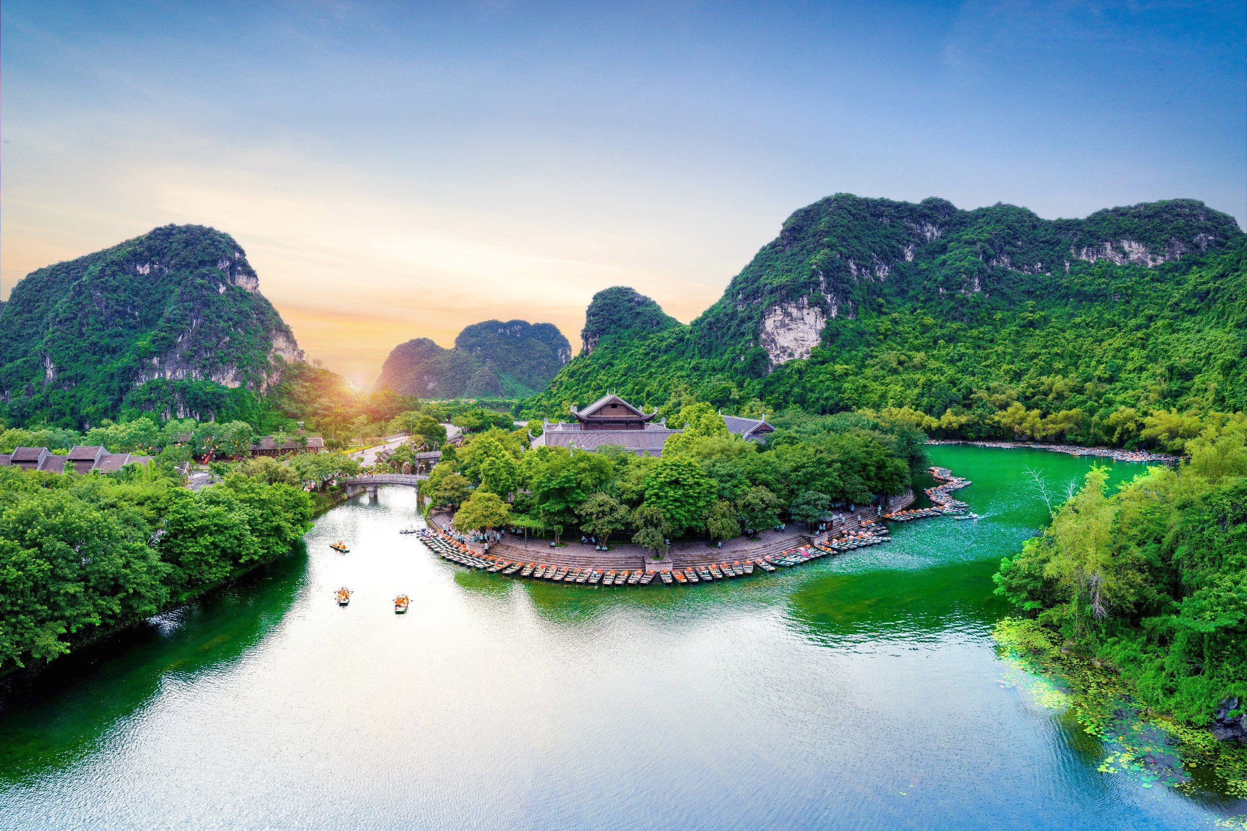 Trang-An-Ninh-Binh.jpg