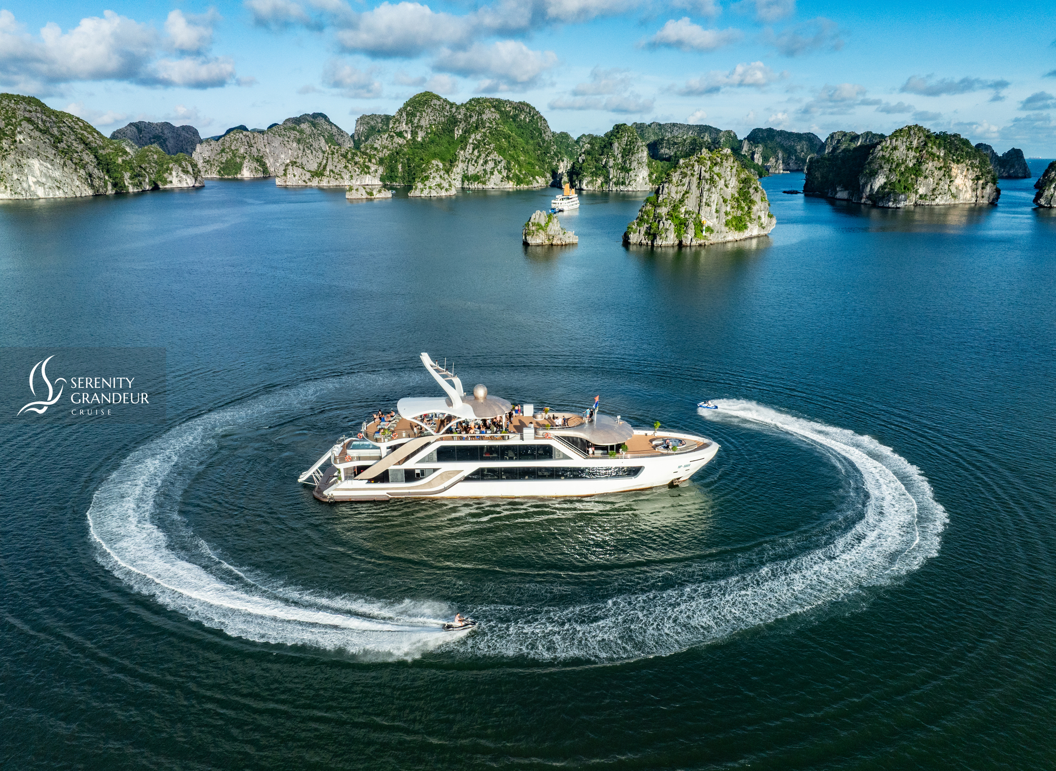 Lan-Ha-bay-cruise.jpg