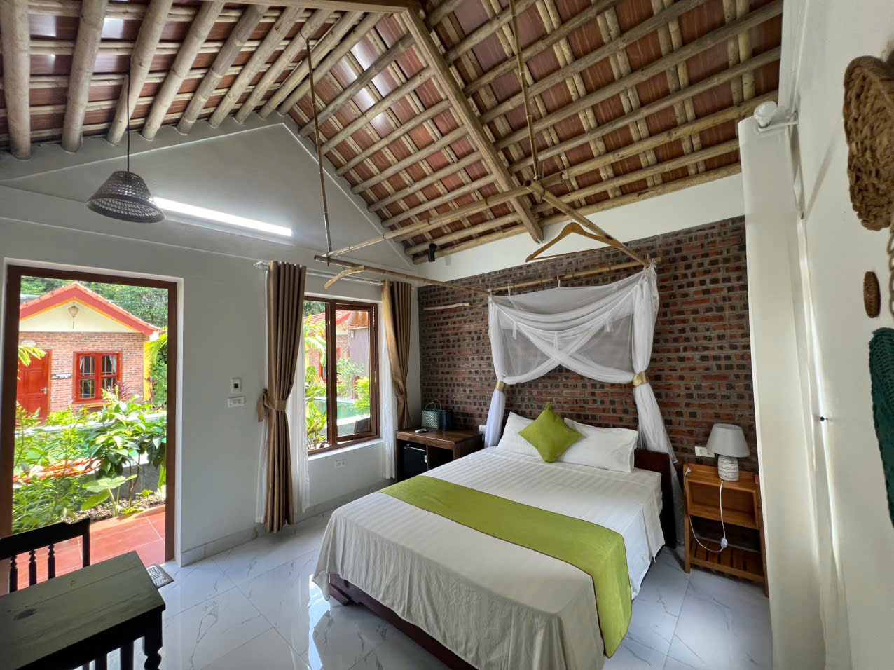 Tam Coc Lake View Homestay