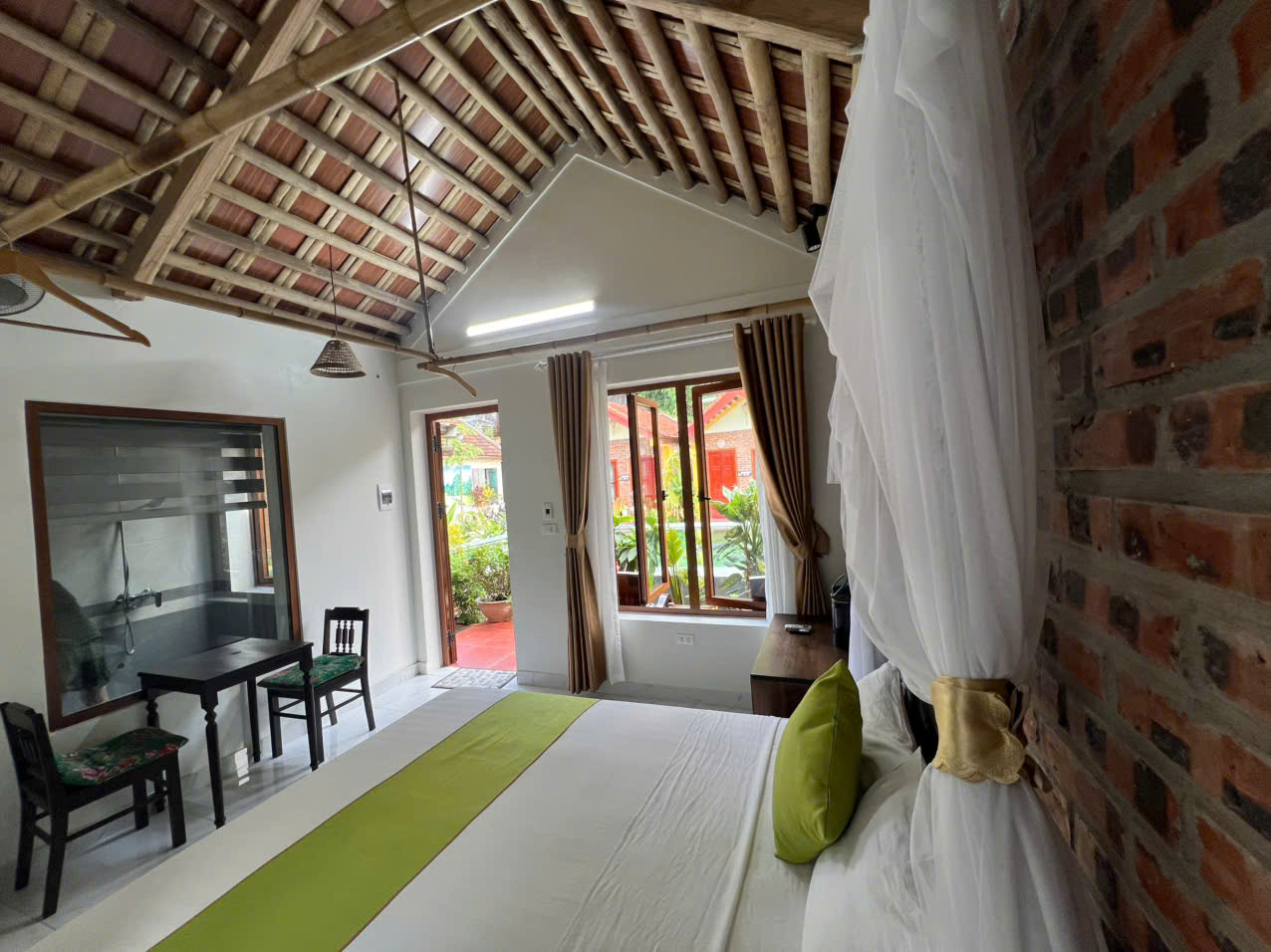 Tam Coc Lake View Homestay