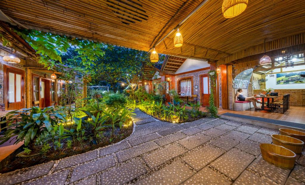 TamCoc Moonlight Sweet Home