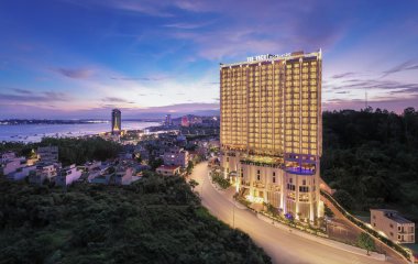 The Yacht Hotel By Dc Ha Long